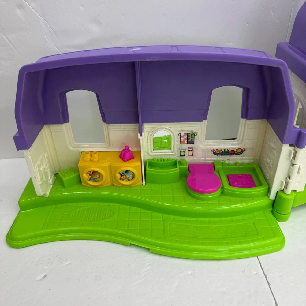 Fisher-Price Little People Happy Sounds Home Kids OS Purple White P3329 House
